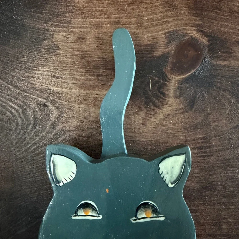Vintage 1995 Pumpkin Hollow Wooden Black Cat Shelf Sitter Halloween Decor Grey
